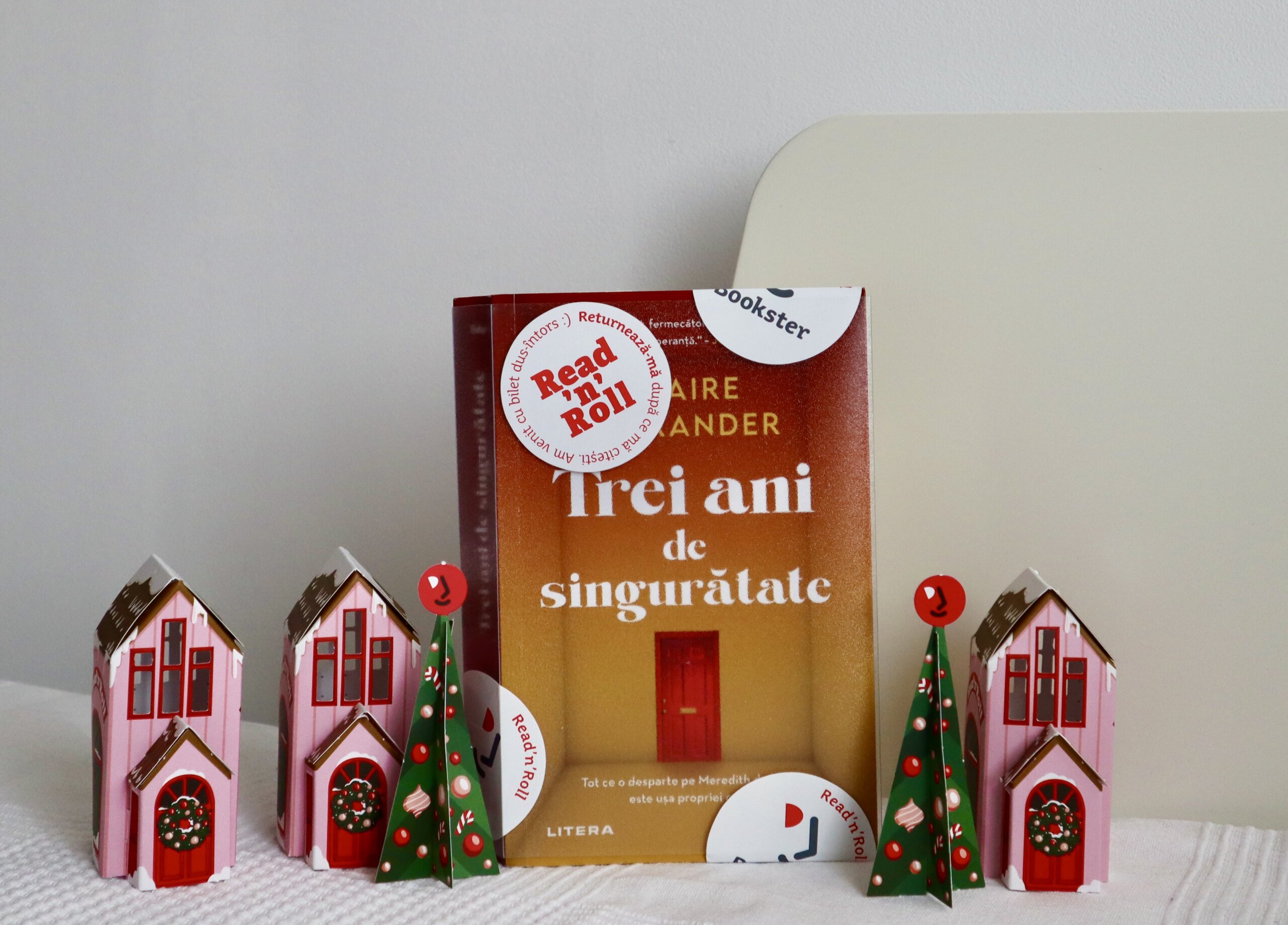 Coperta carte Trei ani de singurătate, Claire Alexander